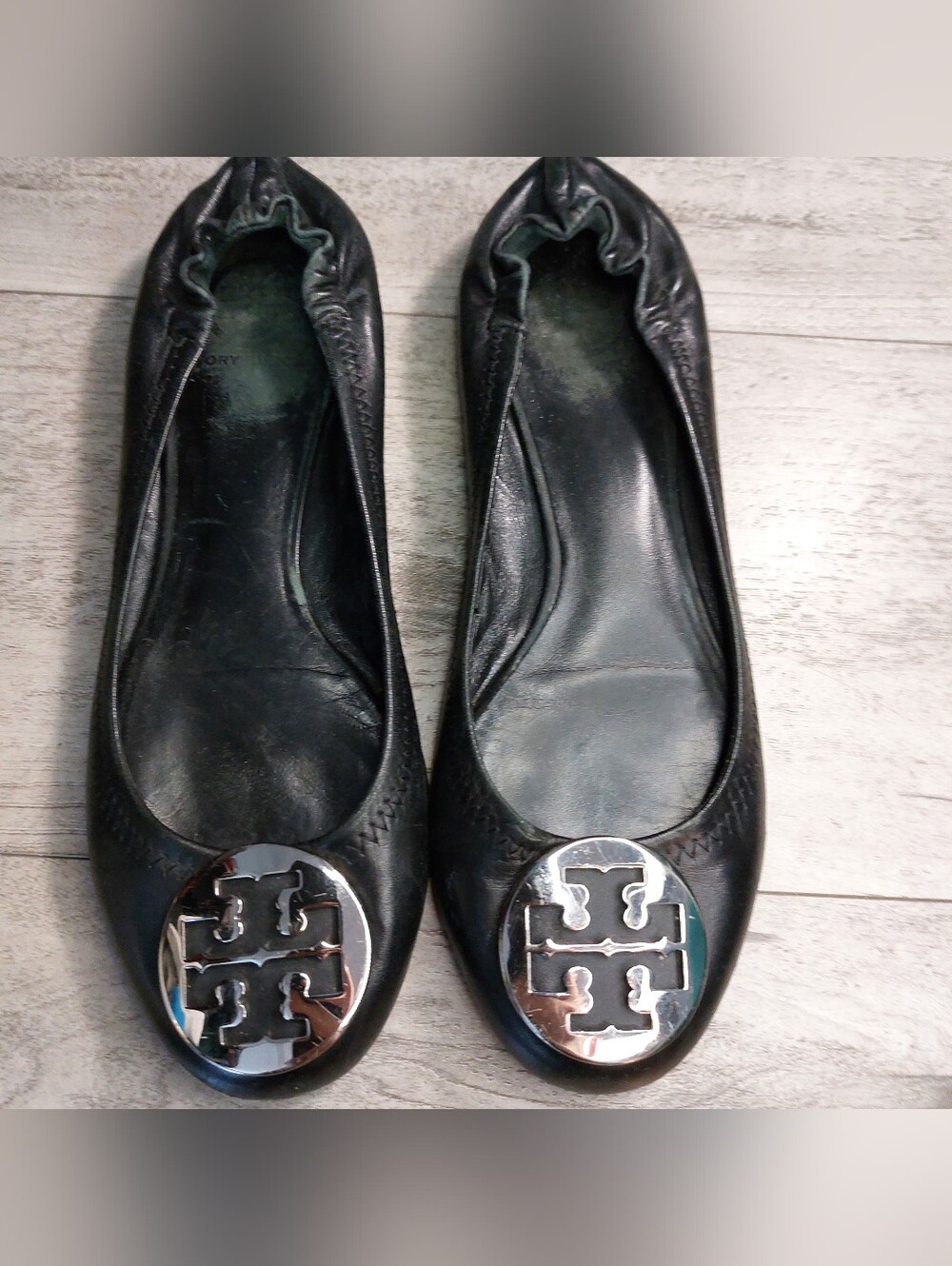 Tory Burch Black Leather Reva Logo Ballet Flats. Sz 9" 1/2